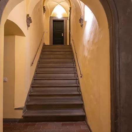 Dolce Fiorentina A 5 Minuti Da Duomo E Uffizi * フィレンツェ